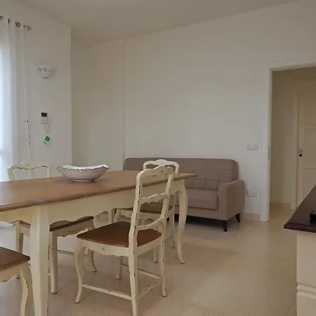 Moschettini * Taviano (Lecce)